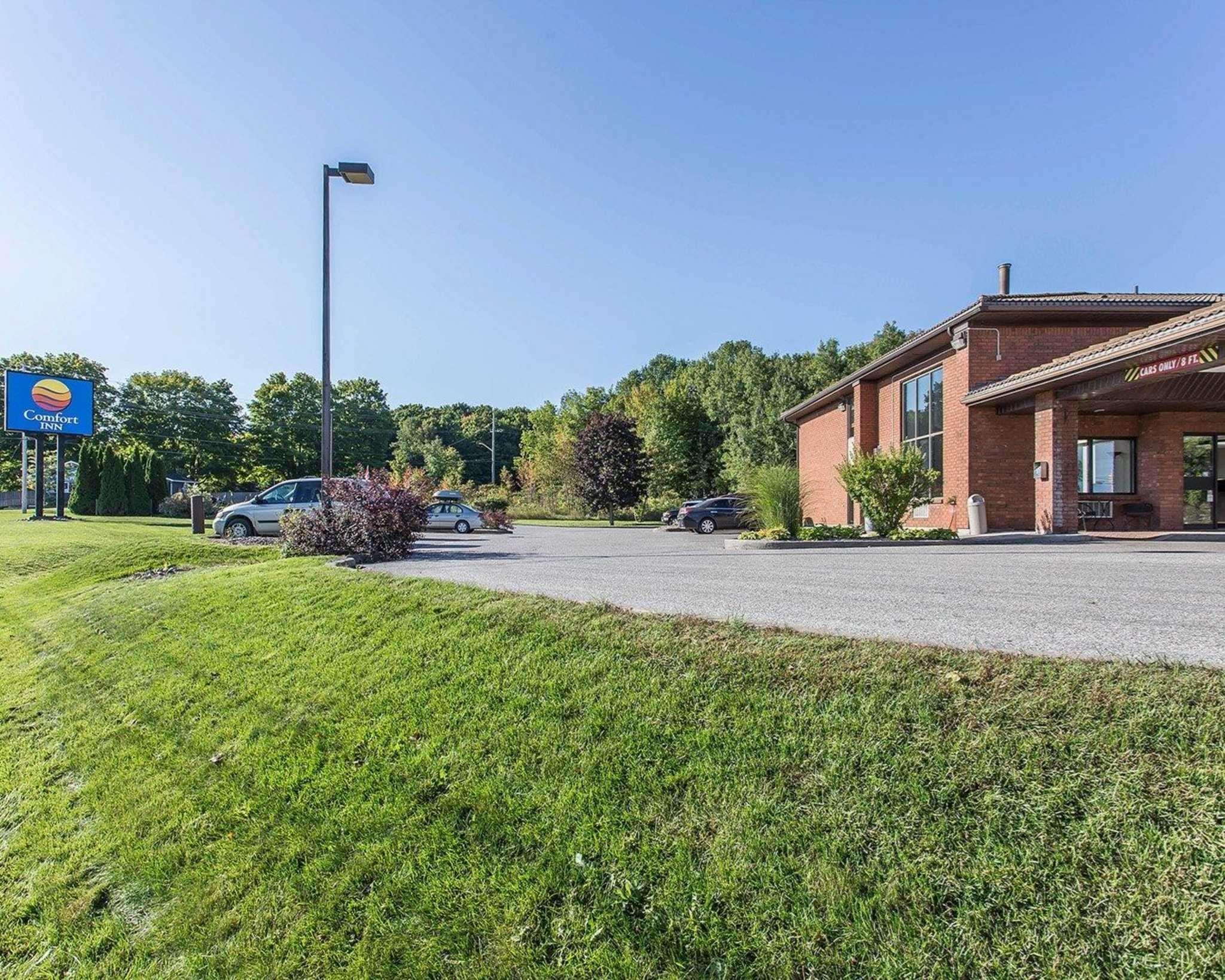 Comfort Inn Midland Exterior photo